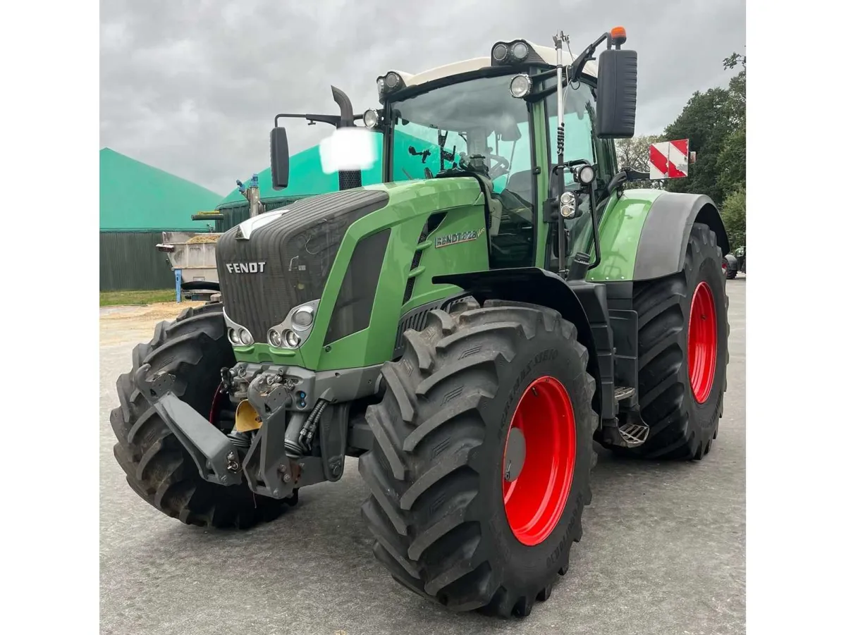 2014 - Fendt - 828 Vario SCR ProfiPlus - Traktor