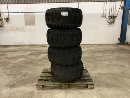 Mitas 31x15.50-15 Traction TR-06 Radlader Reifen mit Felgen (4x) – RESALE