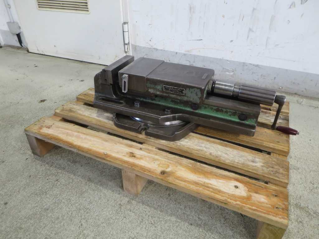 ARNO TYPE 5 Machine Vise