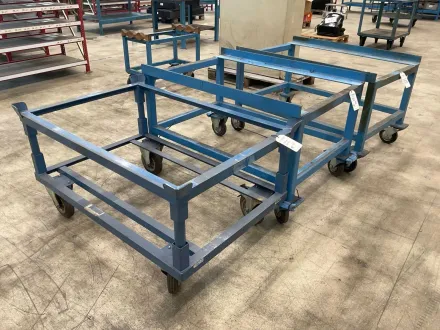 Palettenwagen (3x) – RESALE