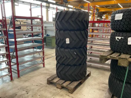 Mitas AC 70G Reifen mit Felge – RESALE