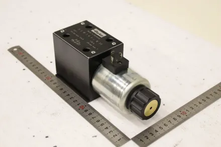 Parker D3W1KNJW30 Directional control valve – RESALE