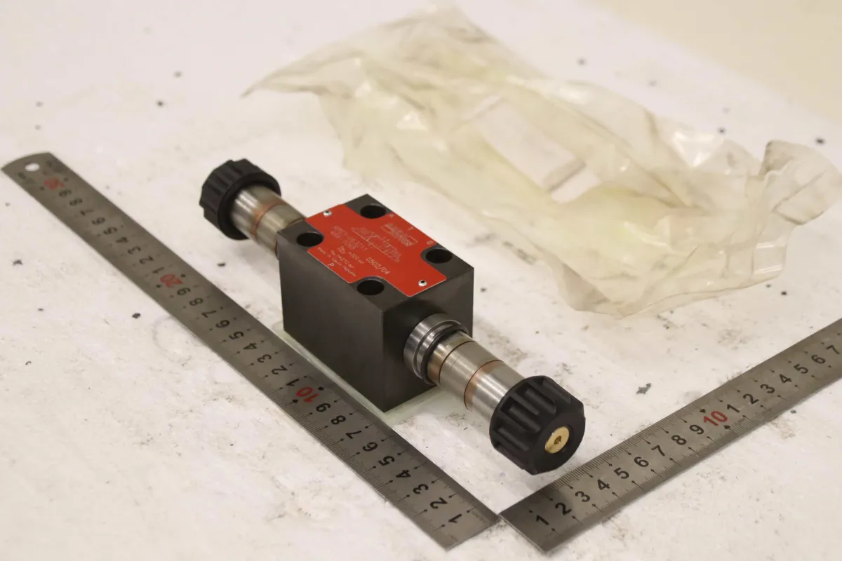 ARGO HYTOS RPE3-063Z11 484-1068 solenoid valve