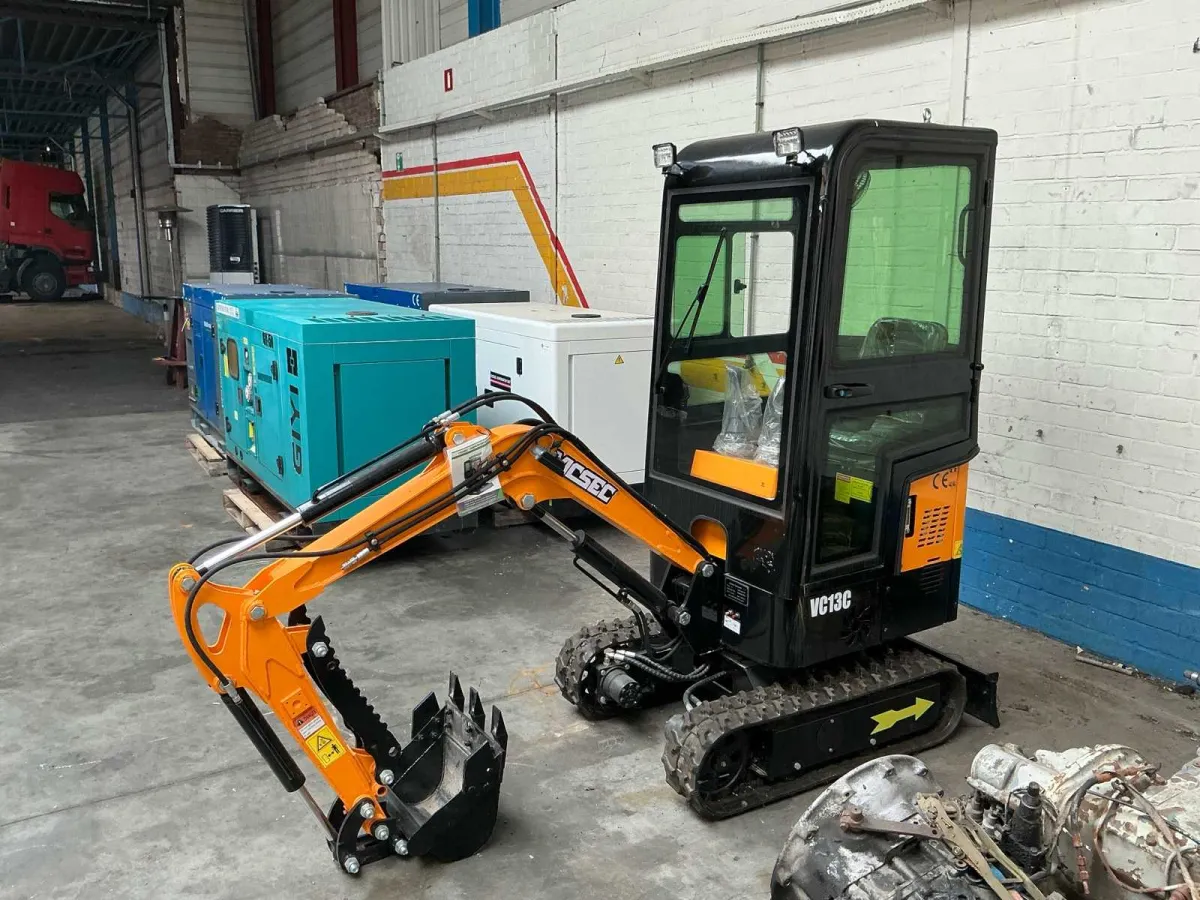 2025 Vicsec 13C Mini-Bagger – 1.000 kg – neu