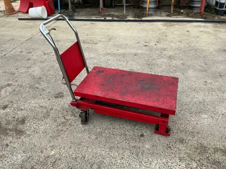 Reach-Lkw – RESALE