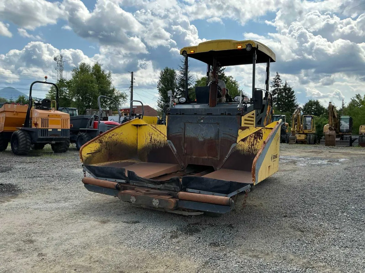 Bomag - BF 300 p - Asphaltpflaster - 2013