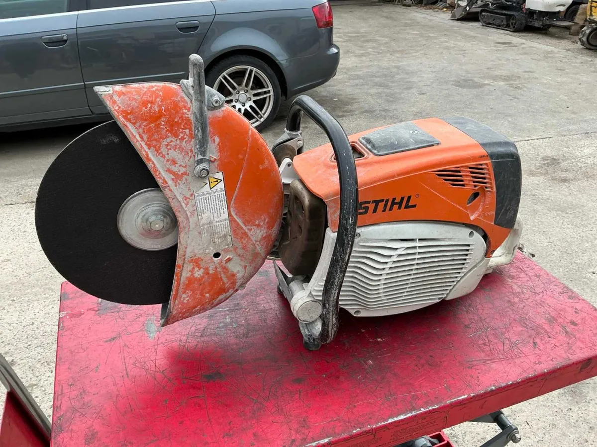 STIHL - TS 700 - Tronçonneuse à béton