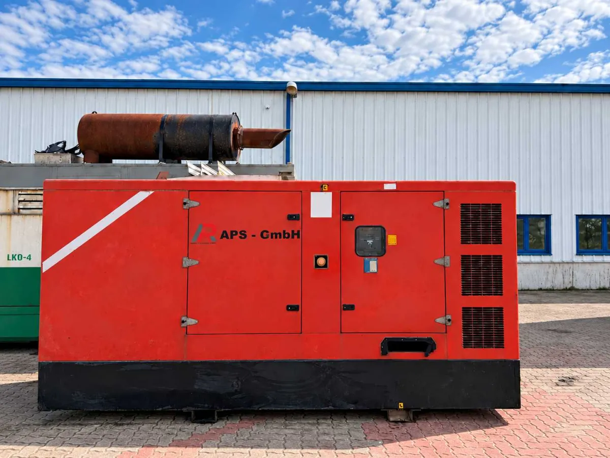 Himoinsa 300 KVA Generator 240 KW FPT IVECO Notstromaggregat Stromaggregat