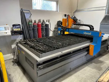2016 VANAD Kompakt Light 15/30 CNC-Plasmaschneidanlage – RESALE