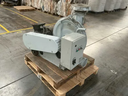 2017 Kongskilde Industrie-Zentrifugalventilator mit 15 kW Motor und Steuerbox, 400 V – RESALE