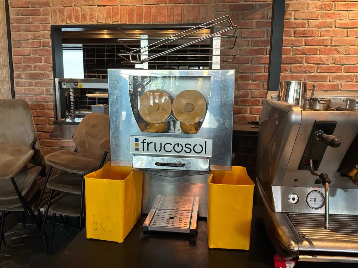 Frucosol F50 Automatic Juicer