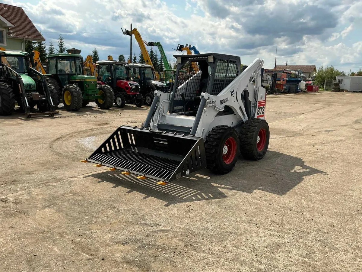 Bobcat - 873 - Kompaktlader - 2001
