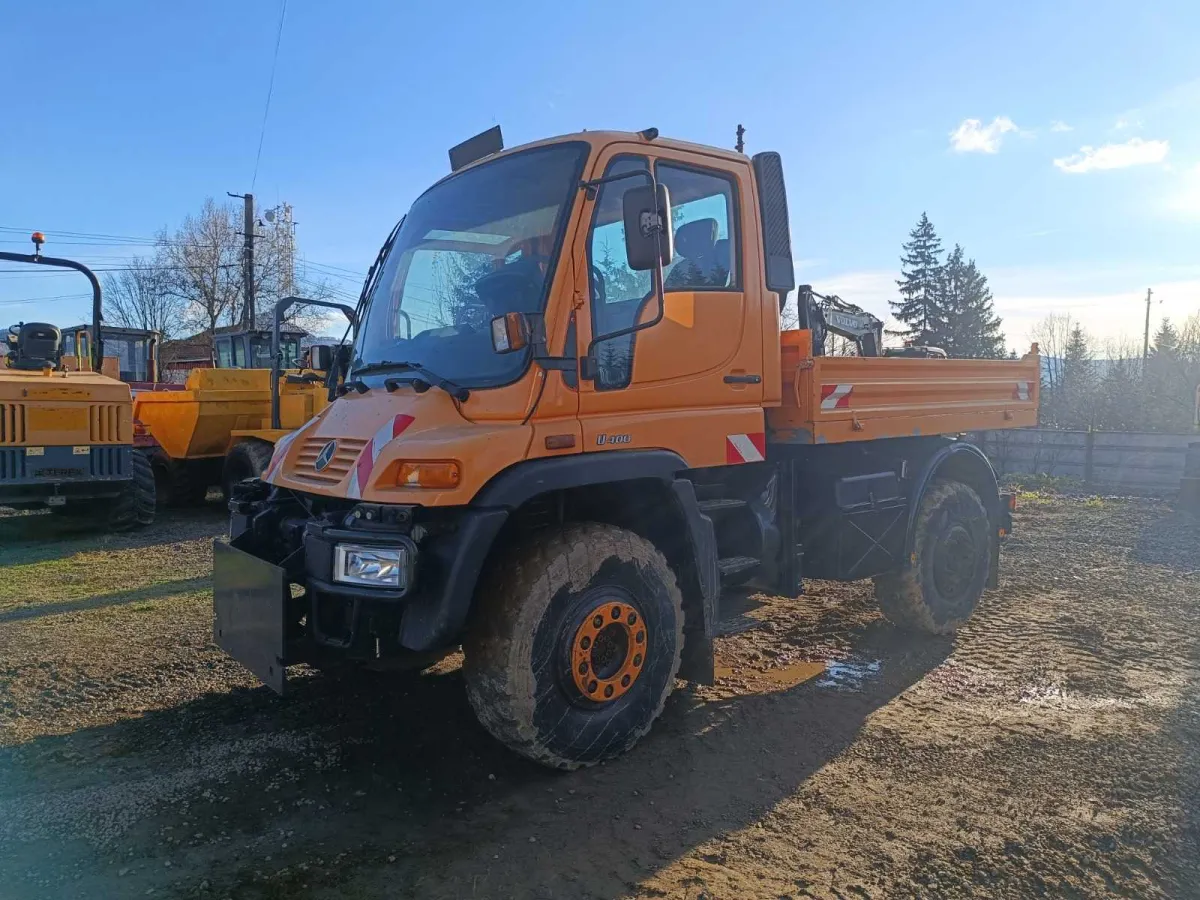 Mercedes-Benz – Unimog U400 – Allrad-Kipper –