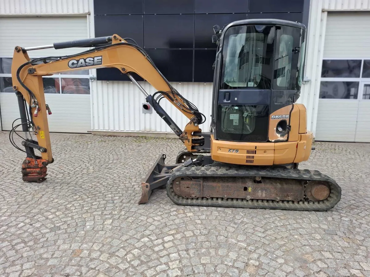 2014 CASE CX50B ZTS Kettenbagger – Bj. 2014 – 5.275 Std.