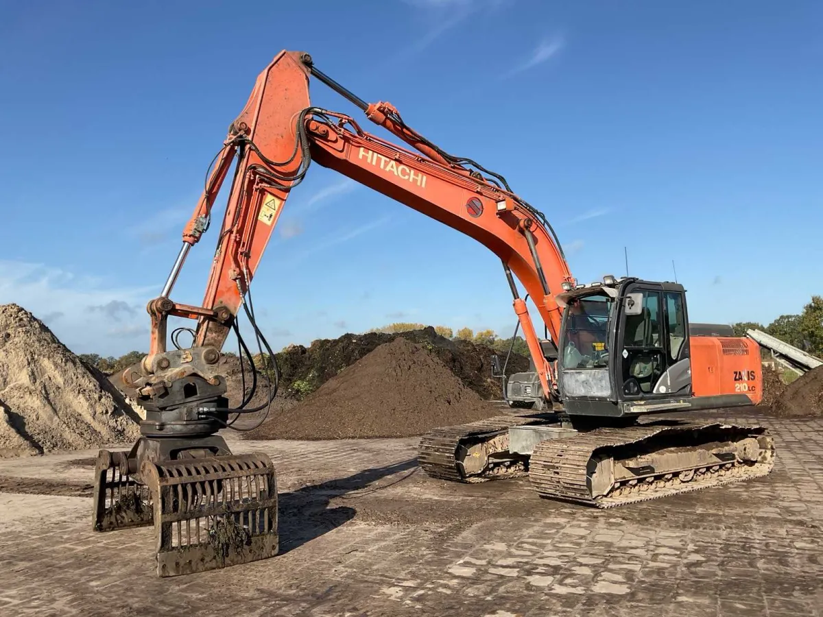 2015 Hitachi ZX210LC-5B Krabbenbagger