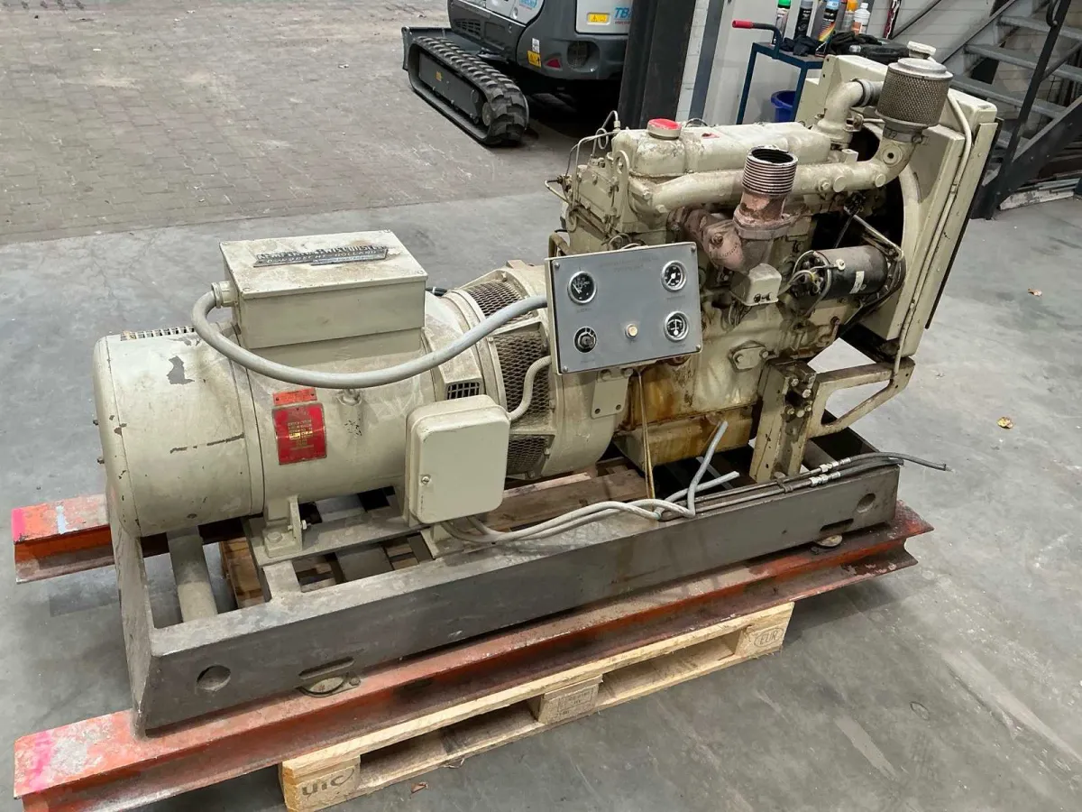 Generatore di emergenza Kemper & Van Twist Diesel N.V.