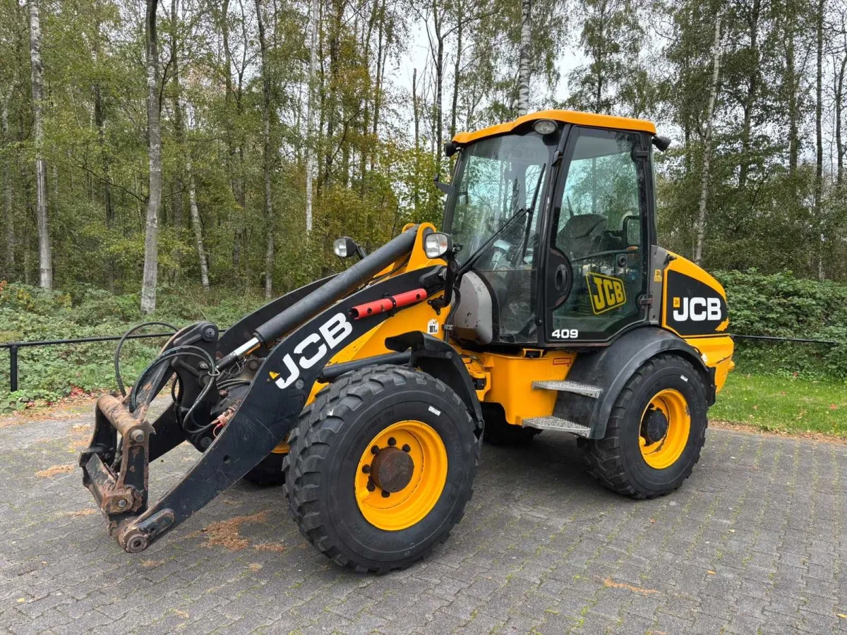 2013 JCB 409 Wheel Loader – Hydraulic Quick Coupler – 4 New Tires