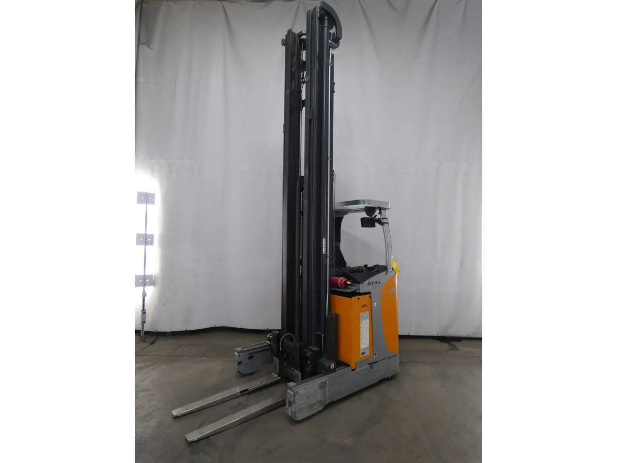STILL FM-X17/SONDERBAU Reach Truck