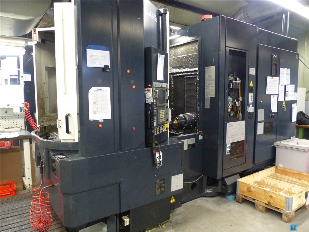 MAKINO A55e A60 Bearbeitungszentrum - Horizontal