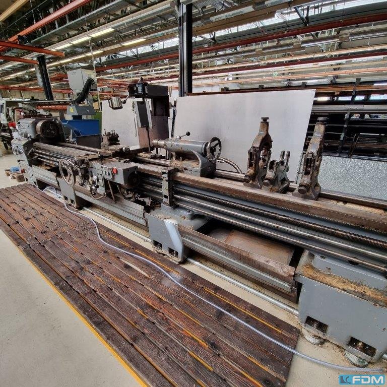 POTISJE PA 22 Center Lathe