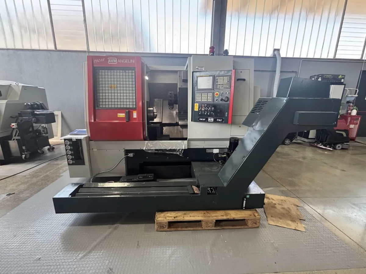Angelini Oscar CNC lathe with driven tools