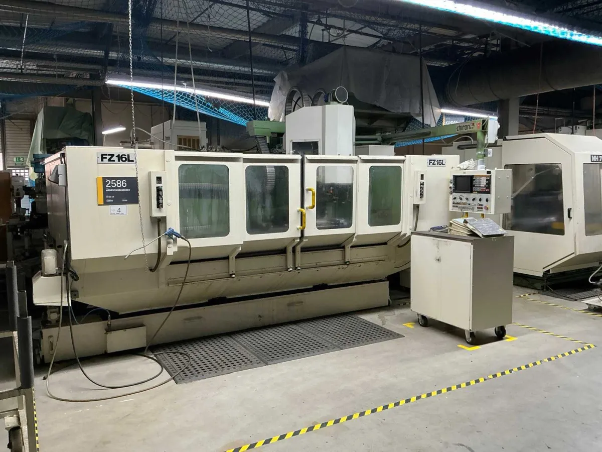 CHIRON - FZ 16L CN - Vertikal Bearbeitungszentrum