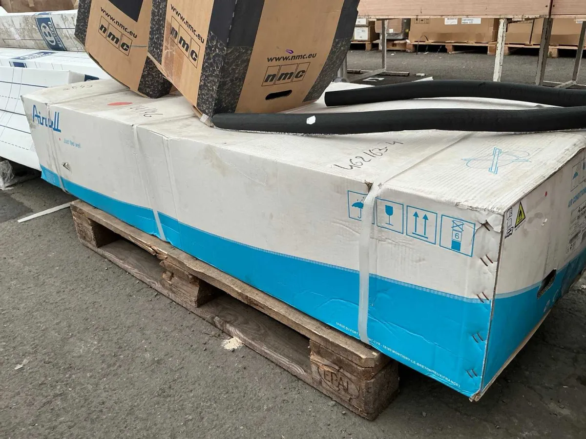 Unidad interior Airwell FDMX-175N-09M25