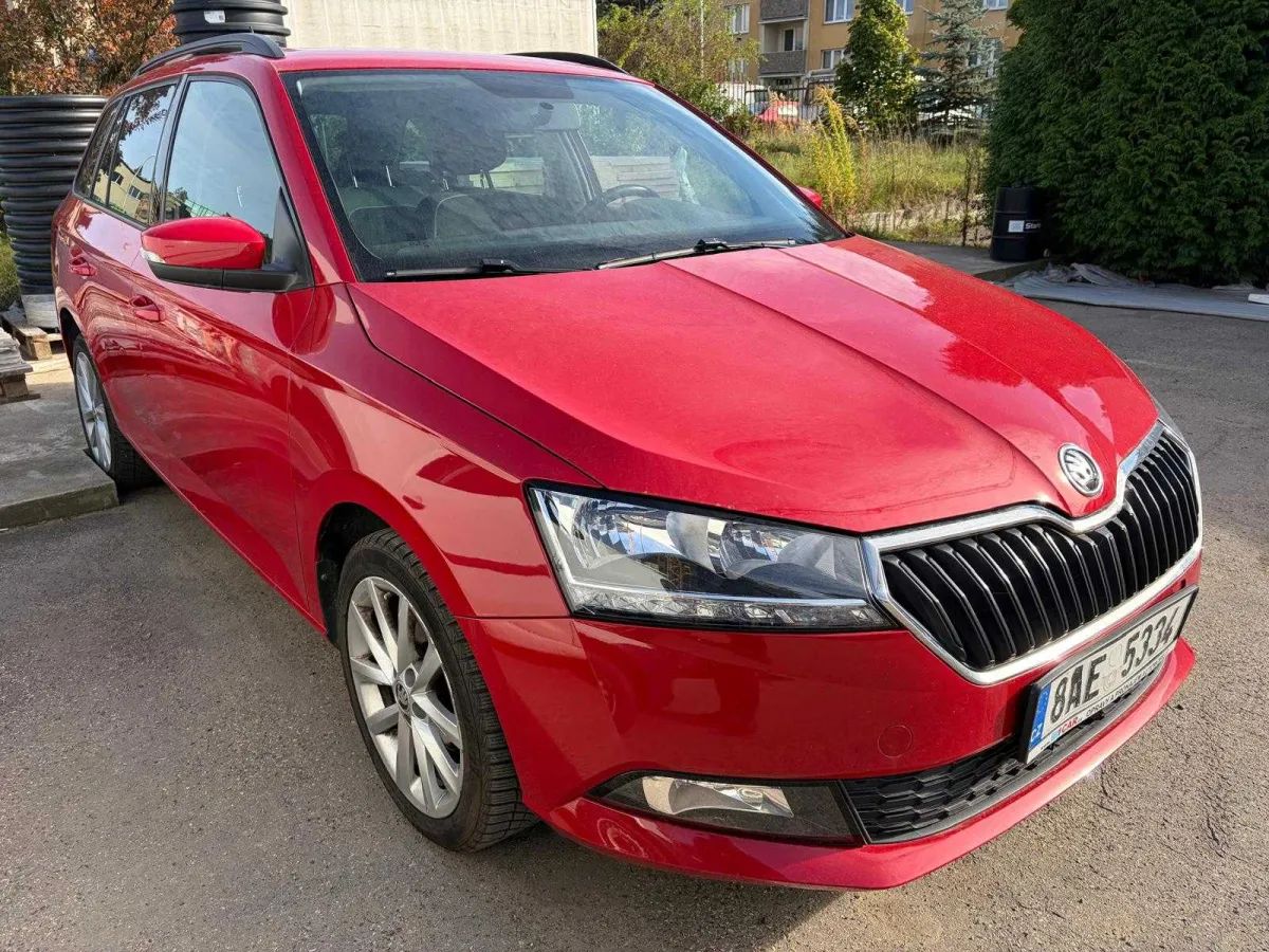 2020 - Škoda - Fabia - Kombi / Kombi - Auto