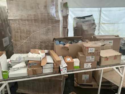 Verschiedene Zubehörteile – RESALE