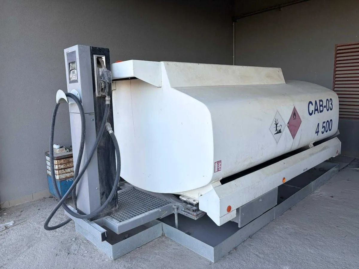 4,500 L Diesel Fuel Tank with Piusi Dispensing System