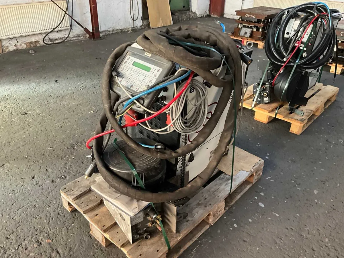 EWM Alpha Q 352 RC Puls MIG/MAG Multiprozess-Impulsschweißgerät