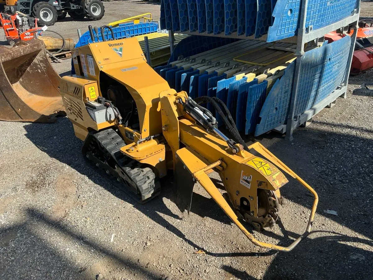VERMEER - SC 30TX - 2017 - Stump grinder with crawler undercarriage