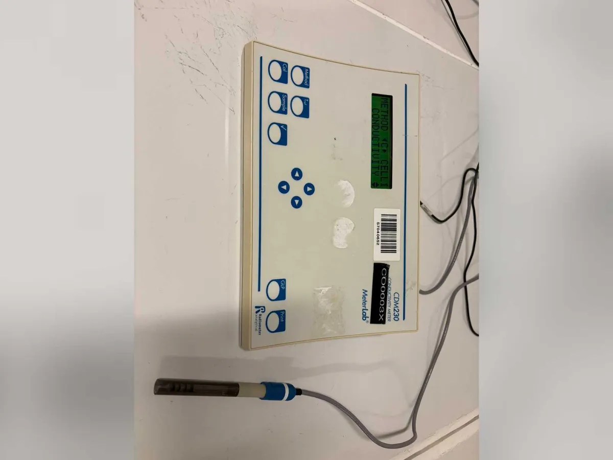 METERLAB - CMD230 - Medidor de conductividad
