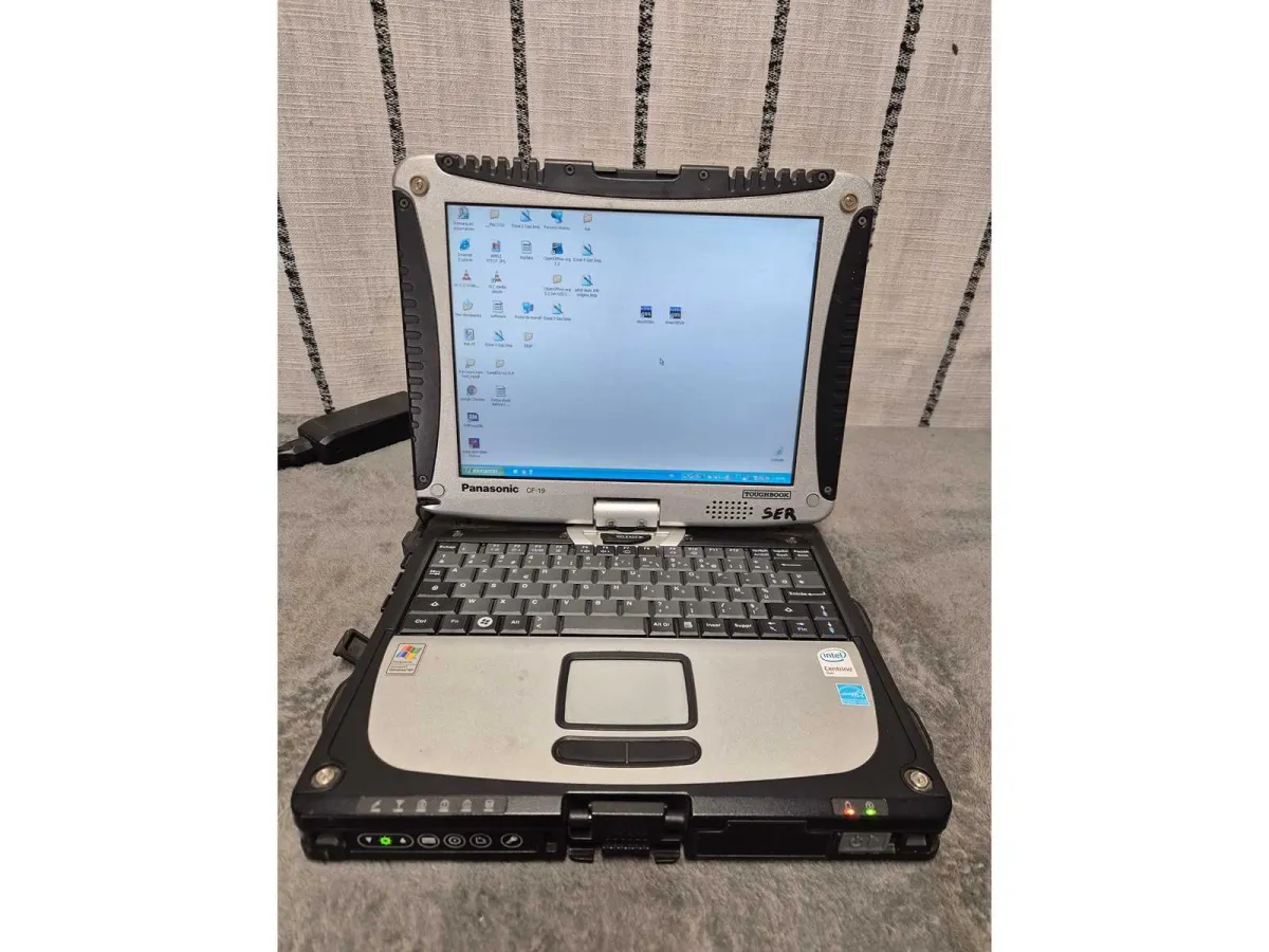 PANASONIC - TOUGHBOOK CF-19 - Portátil con software para HORIBA OBS-2000