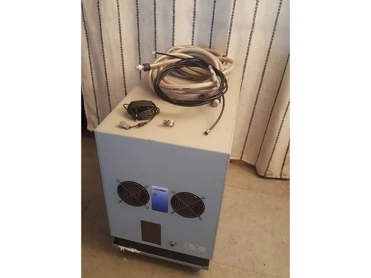 AGILENT - DS 402 + MS NOISE NRVP-GWT - Bomba de vacío y caja reductora de ruido