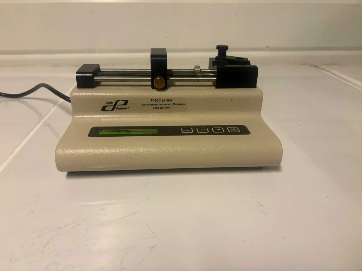 Cole Parmer - 74900 Series - Syringe Press