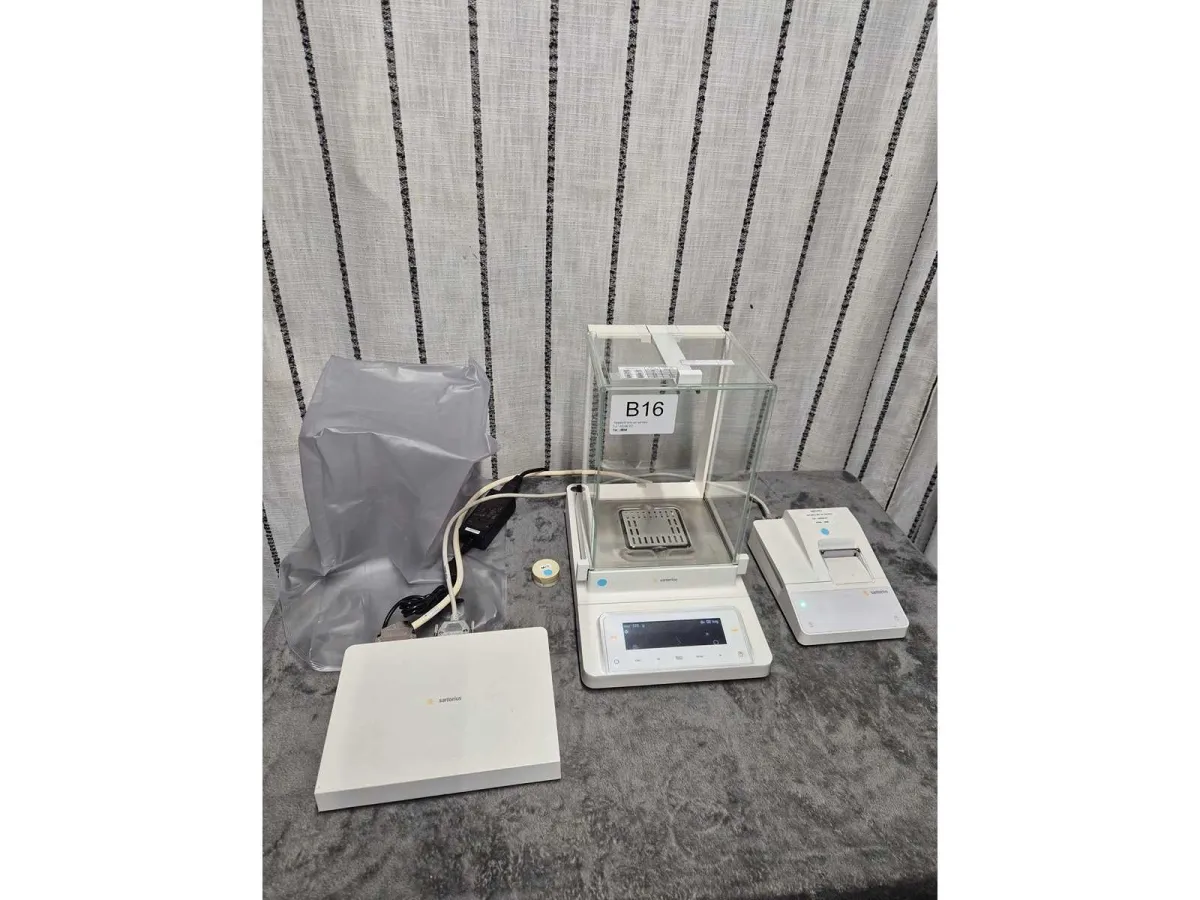 SARTORIUS - MSE225P-100-DU + YDP10-OCE - Balance Analítico