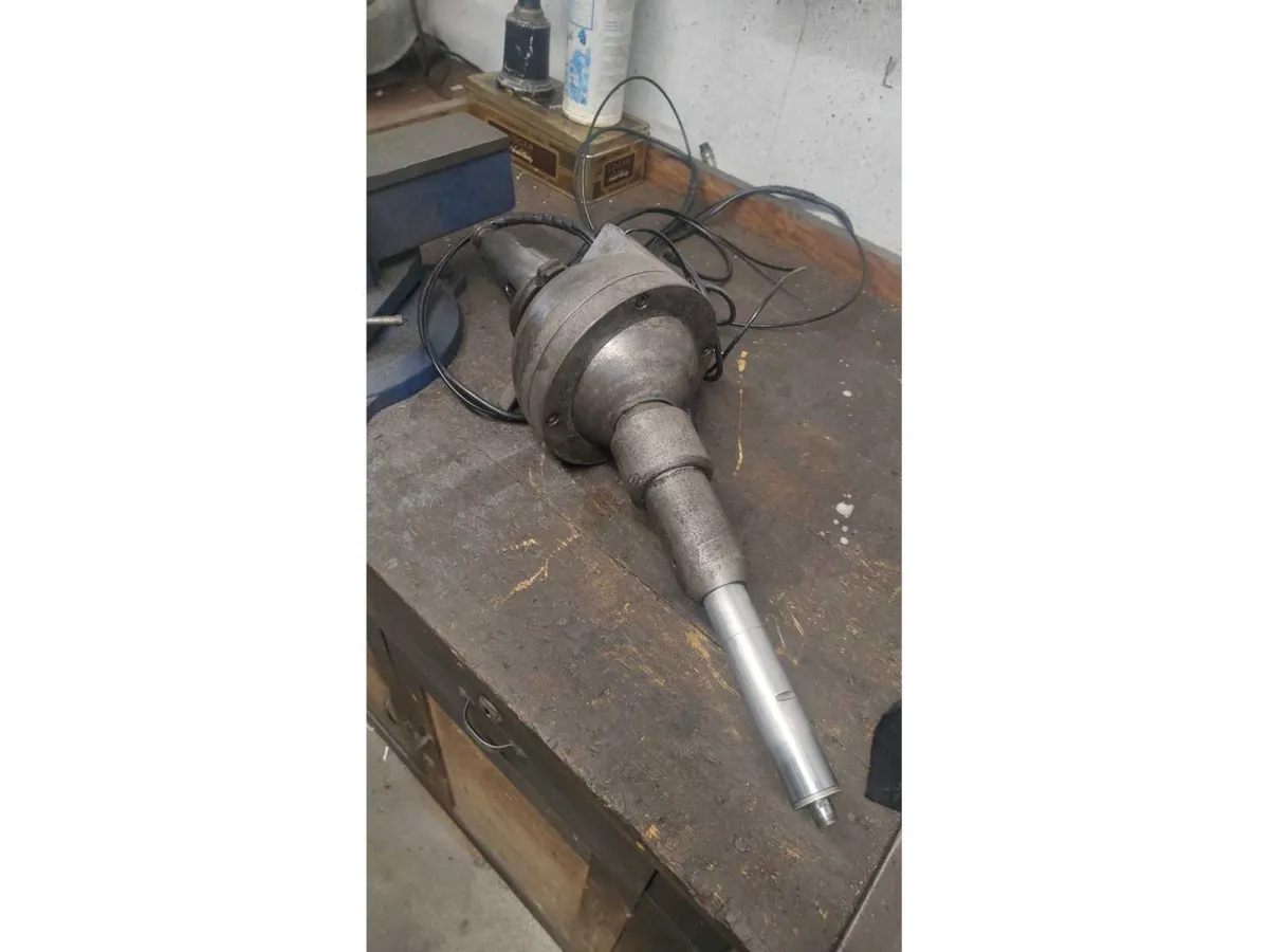 Auxiliary spindle / machining head - 1980