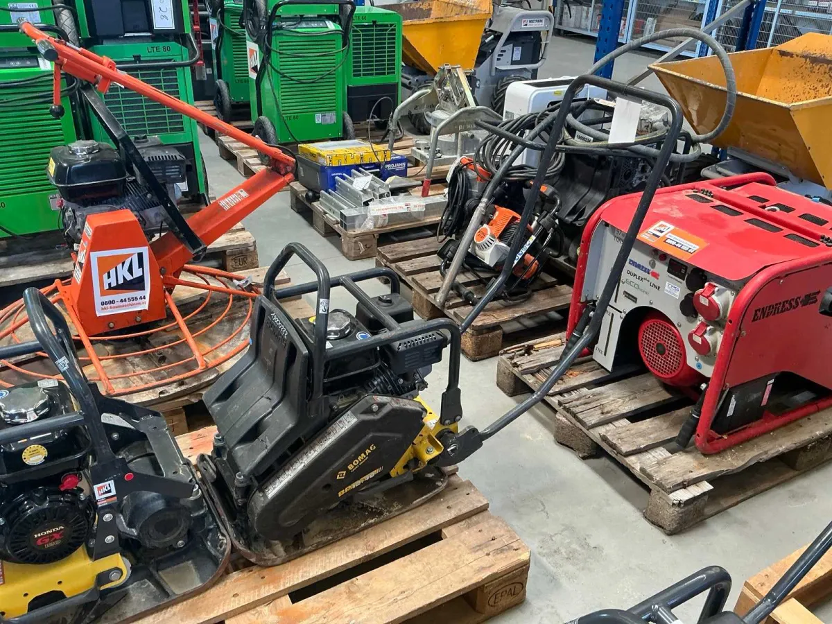 BOMAG - BP 12/40 - 2019 - Plattenverdichter