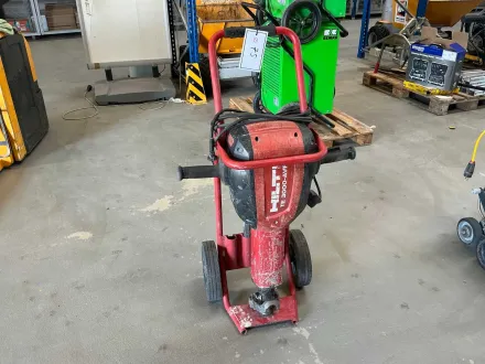 HILTI - TE 3000-AVR - Abbruchhammer – RESALE