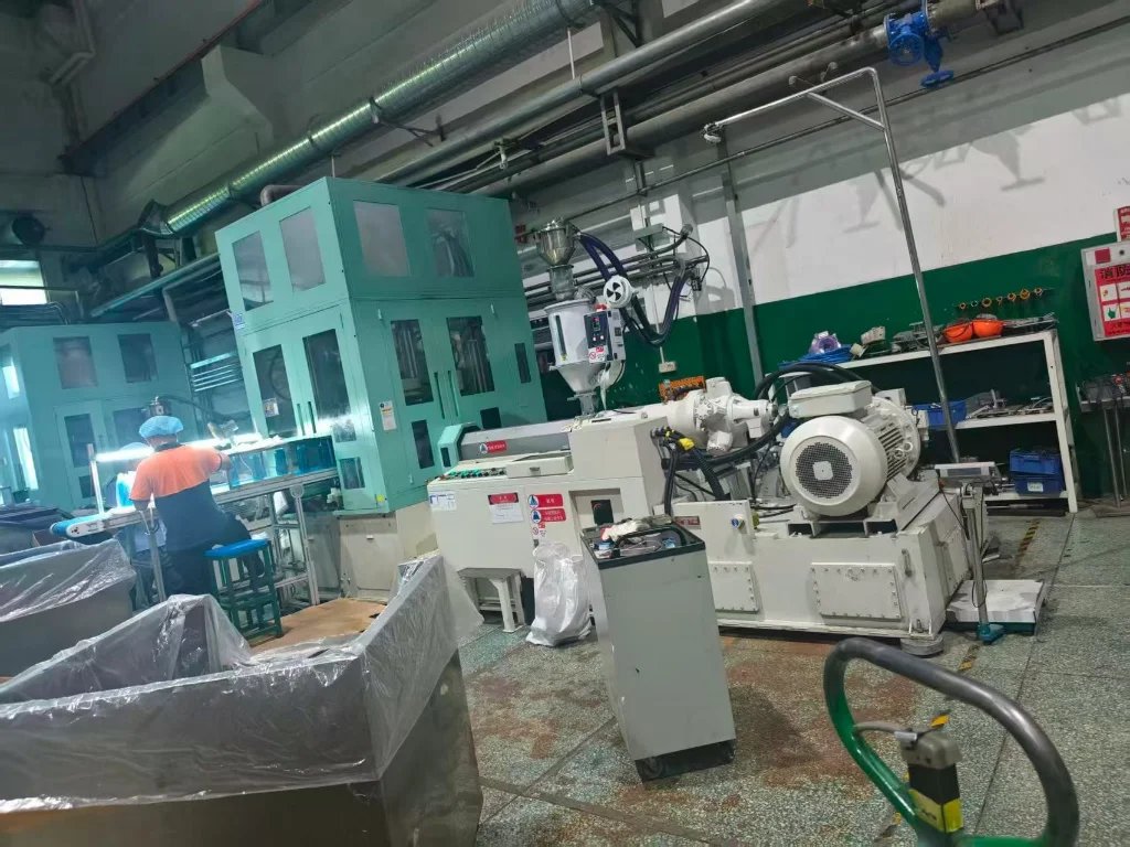 Aoki AL-500LL-50S Used injection molding machine