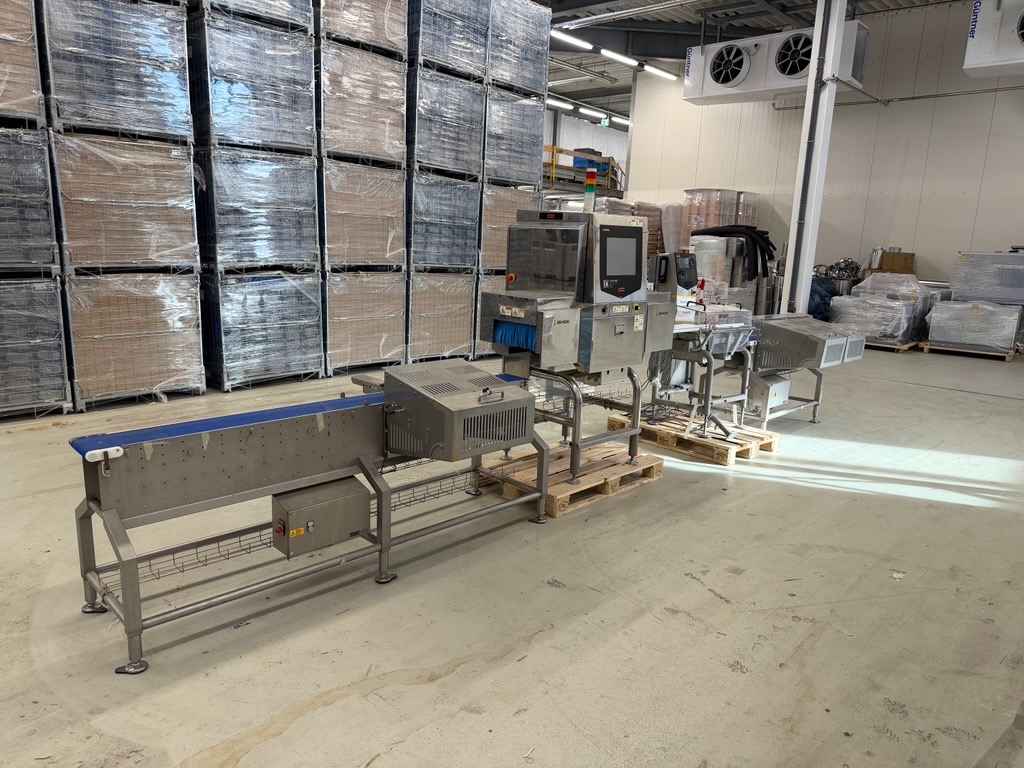 Ishida QX1100 Tray Sealing System