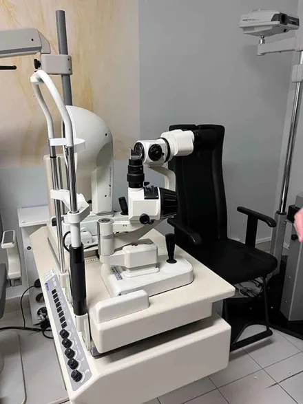 Topcon Ophthalmic Examination Unit – RESALE
