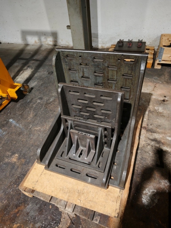 4 Stueck Aufspannwinkel