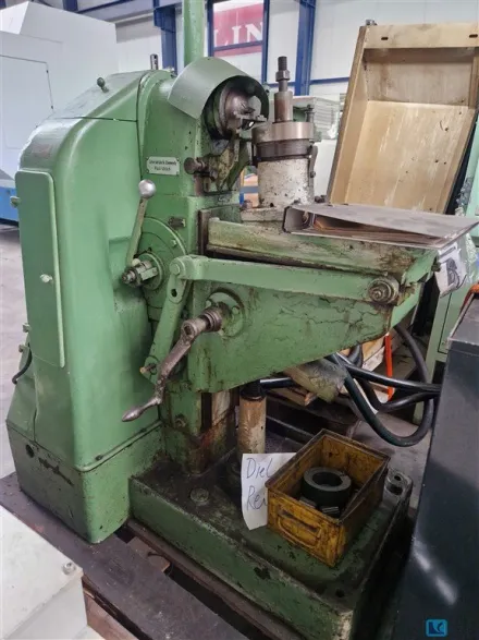 UHLICH AM6B Gear Chamfering Machine – RESALE