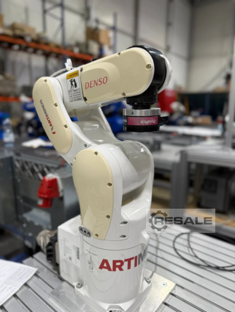 Denso VS050A3-AV6-NNN-NNNAN-NNNN Industrieroboter