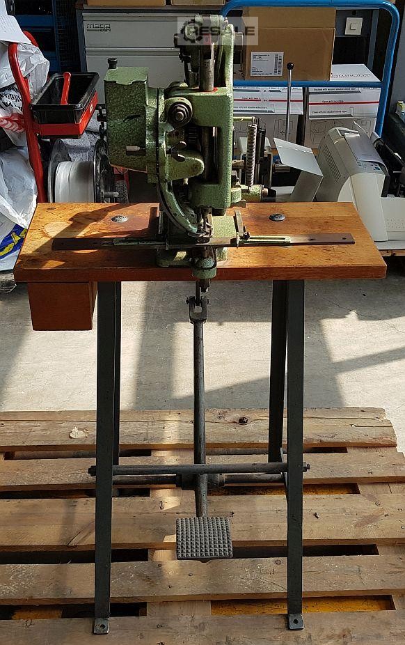 Hang 103 SP Papierbohrmaschinen – RESALE