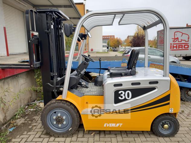 Everlift Machinery Ltd FB30E Gabelstapler – RESALE