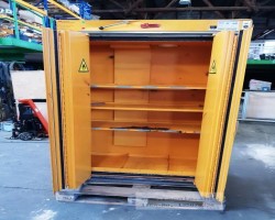 Maschine: DüPERTHAL 2.22.925-3 Düperthal,Gefahrstoffschrank, Sicherheitsschrank,