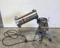 Maschine: GLOBE bread crumbing machine Restbrotzerkleinerer